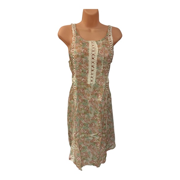 AQUA Rayon Shift Floral Weekend Casual Peasant Nap Dress Crochet Trim Sundress - Picture 4 of 16